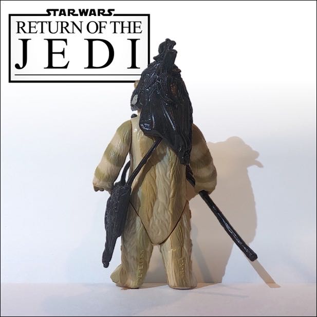 058 | Logray (Ewok Medicine Man) - Kenner (Return Of The Jedi) action figure collectible - Main Image 2