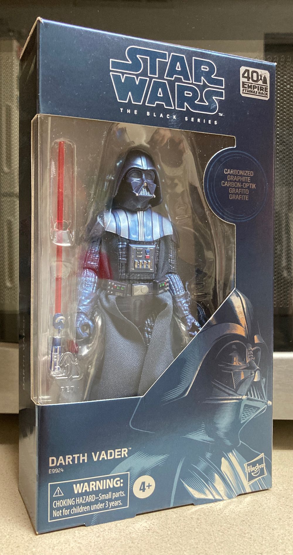 Darth Vader (Carbonized) - Hasbro (Star Wars Black Series 6”) action figure collectible [Barcode 5010993734412] - Main Image 1
