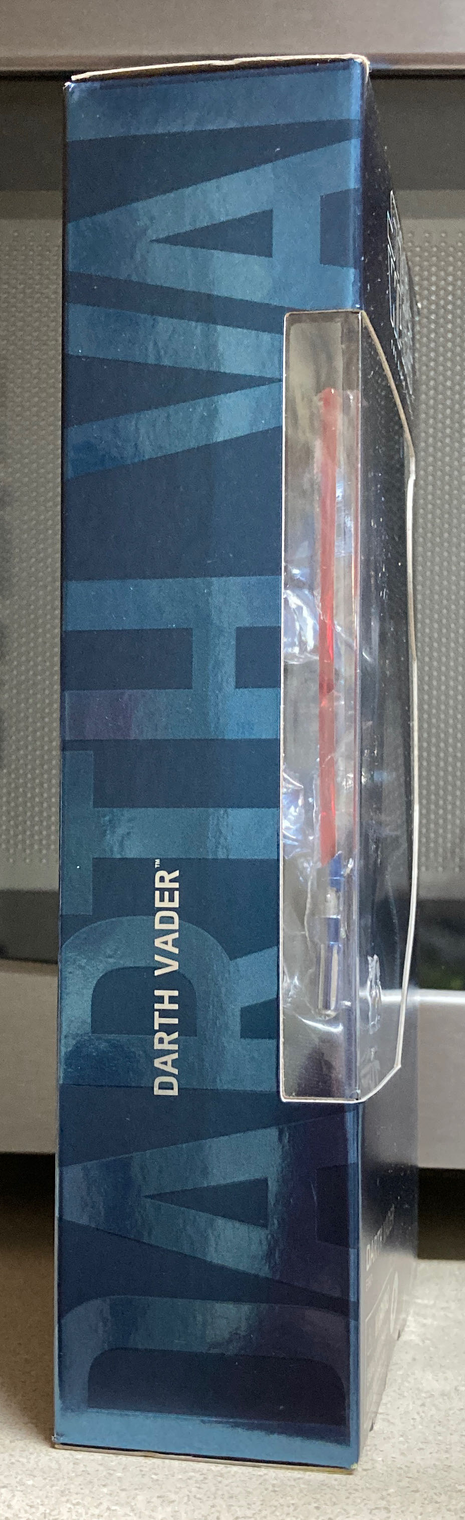 Darth Vader (Carbonized) - Hasbro (Star Wars Black Series 6”) action figure collectible [Barcode 5010993734412] - Main Image 3