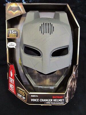 Batman V Superman Voice Changer Helmet - Mattel DC (DC Batman v Superman Dawn Of Justice Movie) action figure collectible - Main Image 3
