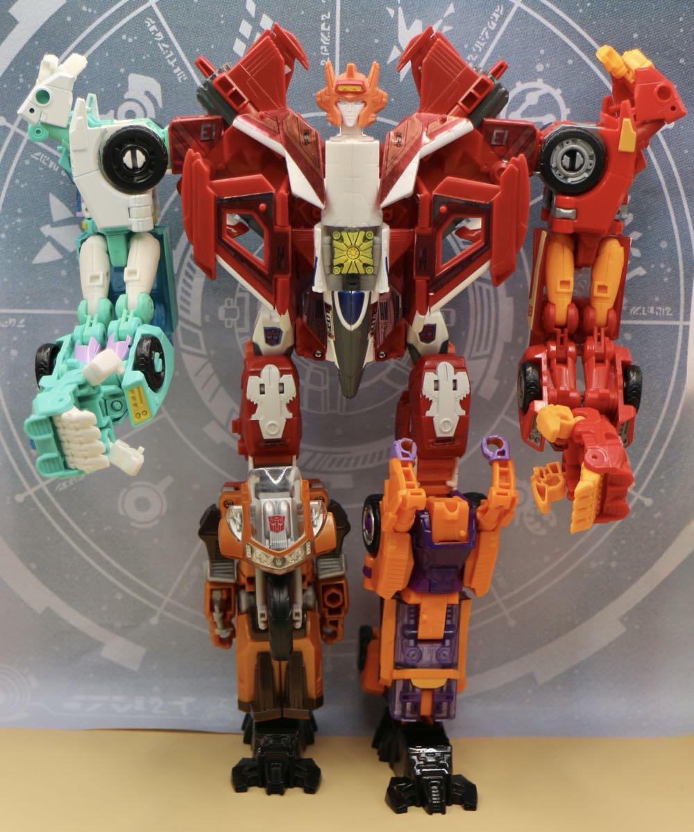 Transformers WFC Generations Selects: Lancer - Hasbro (Transformers Siege) action figure collectible - Main Image 3