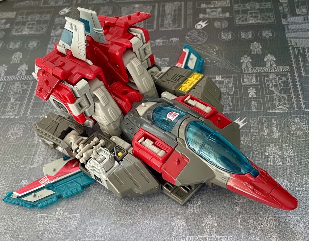 Broadside: Titans Return - Hasbro/Takara (Transformers Titans Return) action figure collectible - Main Image 3