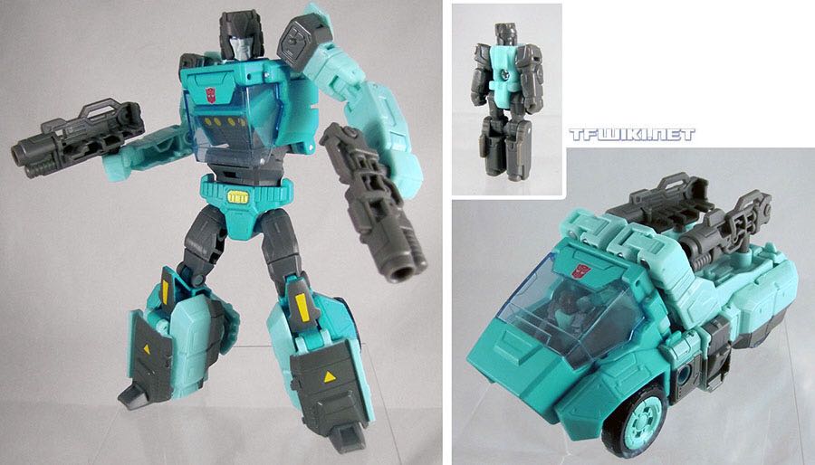 Kup - Hasbro/Takara (Transformers Titans Return) action figure collectible - Main Image 2