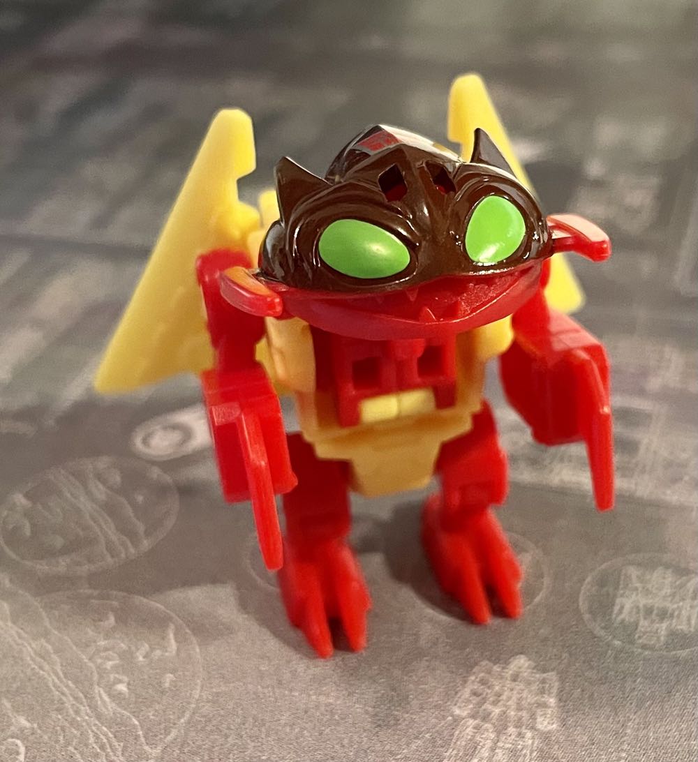 Repugnus - Hasbro/Takara (Transformers Titans Return) action figure collectible - Main Image 3