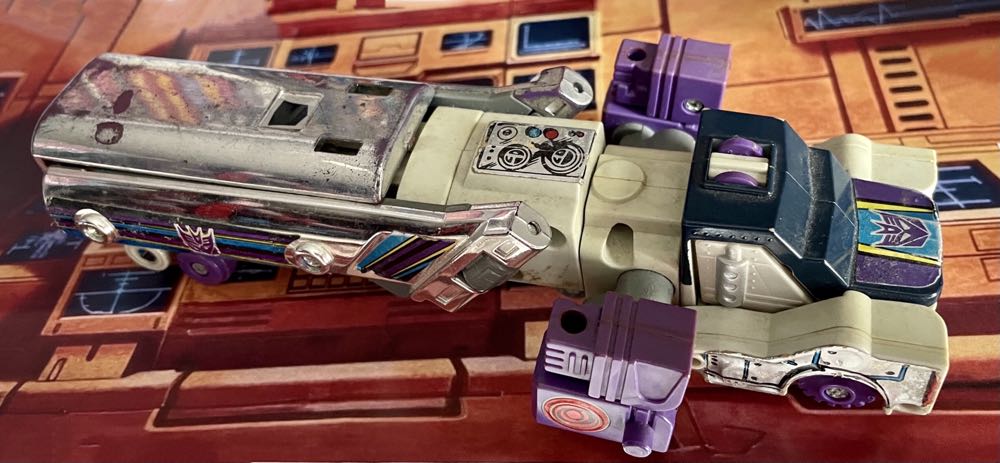 G1 Octane Ko - Chinese Ko (Transformers G1) action figure collectible - Main Image 3