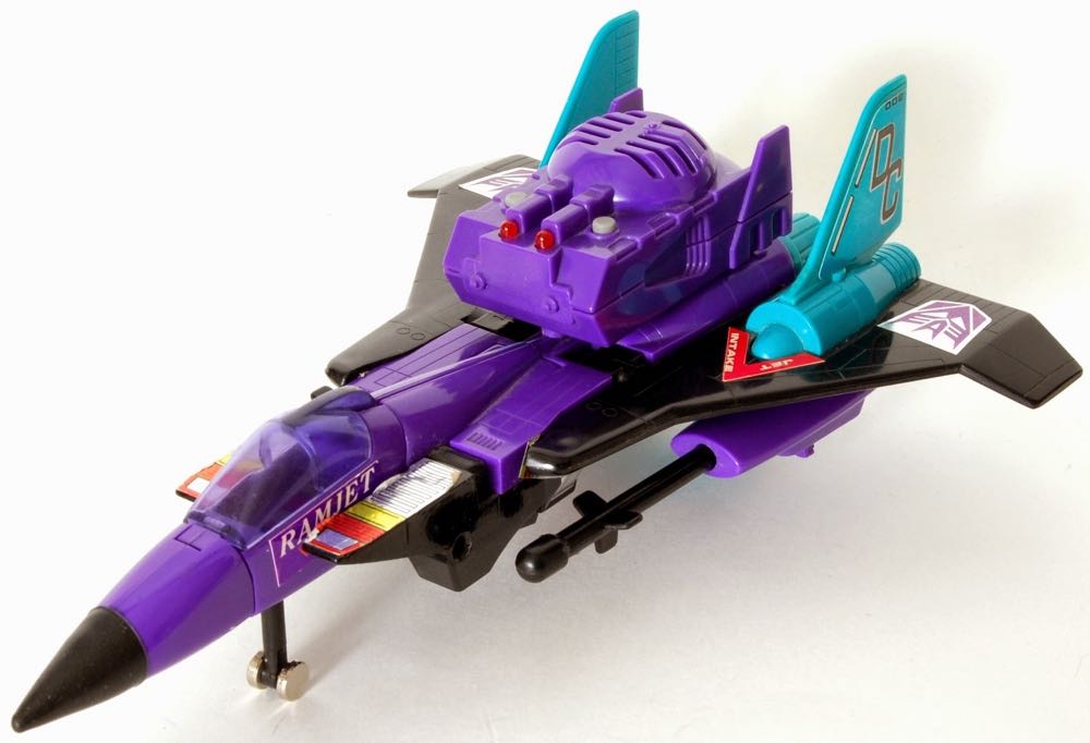 Transformers G2 Ramjet - Hasbro (Transformers Generation 2) action figure collectible - Main Image 4