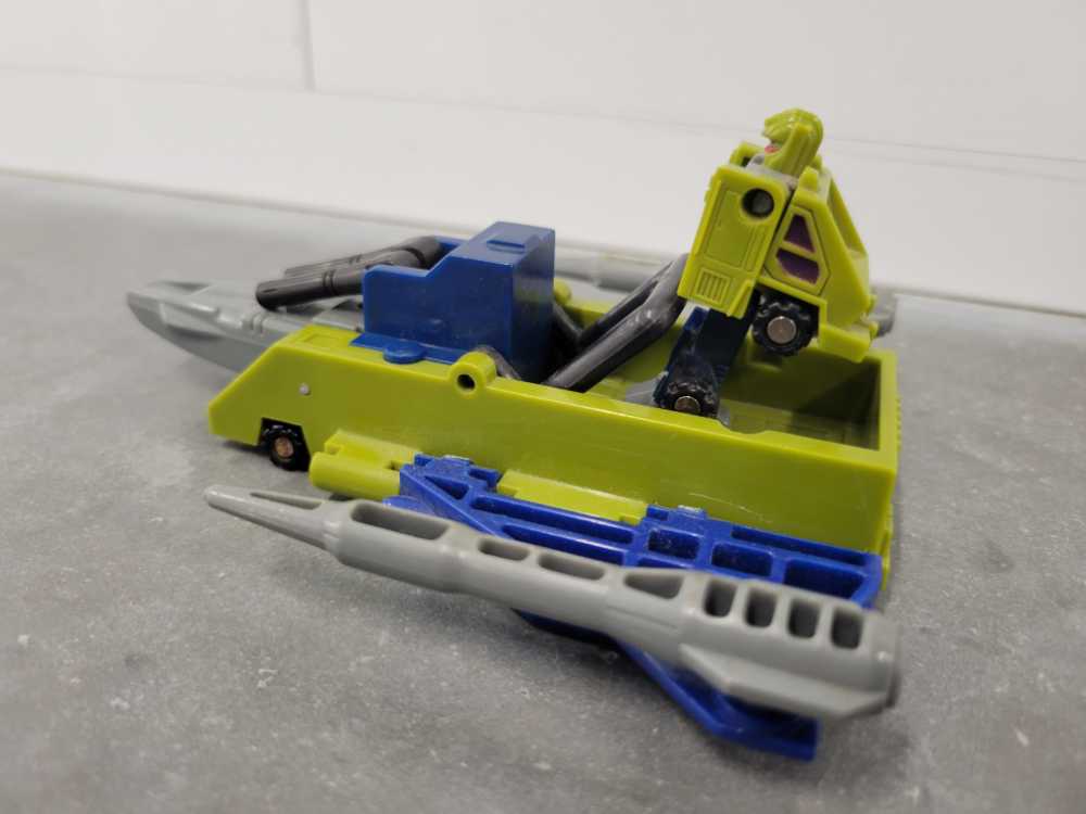 Transformers G1: Roughstuff - Hasbro/Takara (G1 Transformers) action figure collectible - Main Image 4