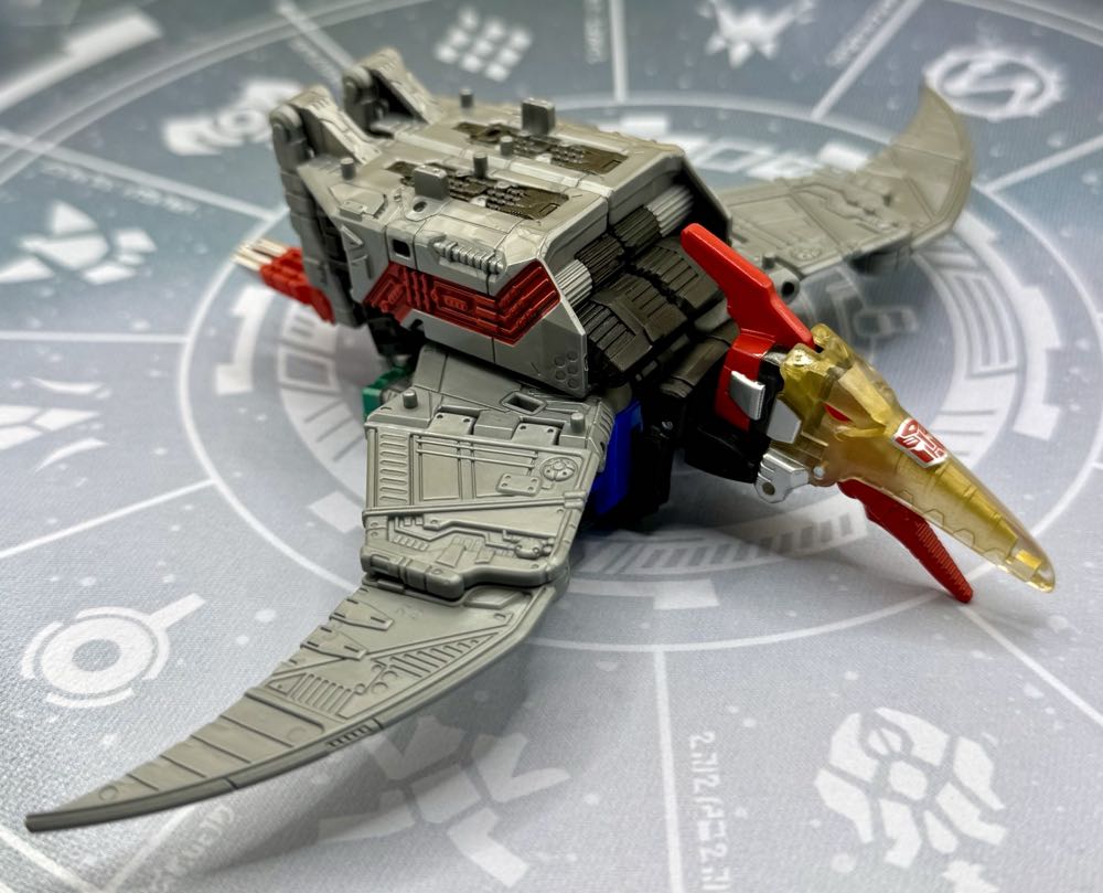 Swoop: Power Of The Primes - Hasbro/Takara (Transformers Power Of The Primes) action figure collectible - Main Image 4