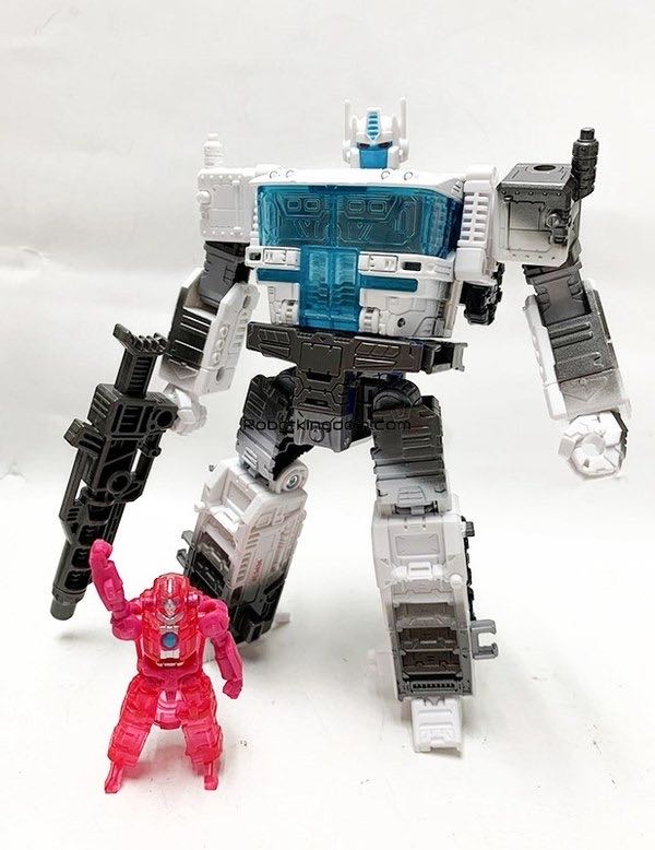 Transformers WFC Siege Ultra Magnus Spoiler Pack - Hasbro (Transformers Siege War For Cybertron) action figure collectible [Barcode 5010993695713] - Main Image 3