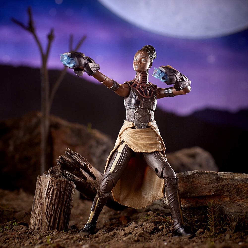 Shuri - Hasbro (Marvel Legend Series) action figure collectible - Main Image 3