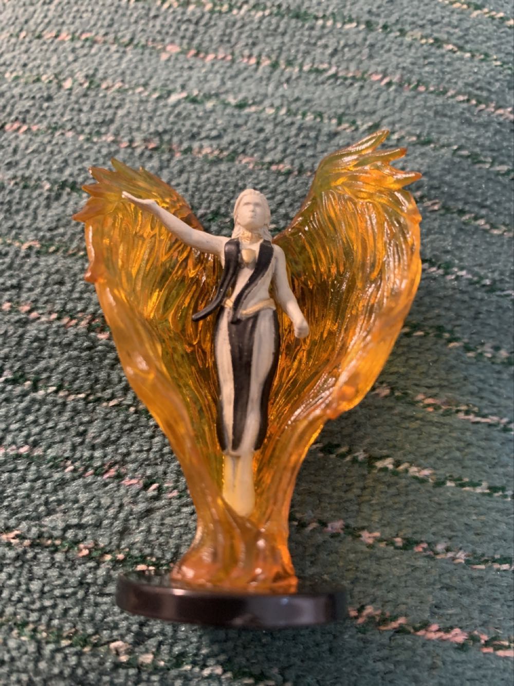 Peri - Df (Dungeons & Dragons Miniature Figurines) action figure collectible - Main Image 1