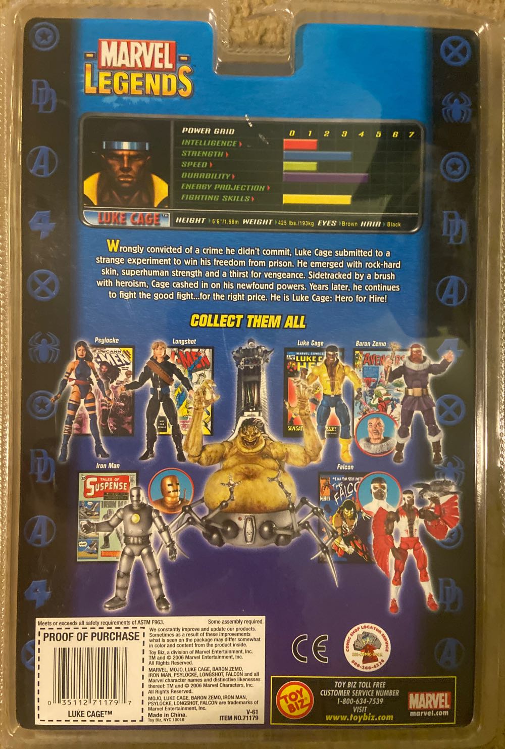 Luke Cage - Toy Biz (Marvel Legends) action figure collectible [Barcode 035112711797] - Main Image 2