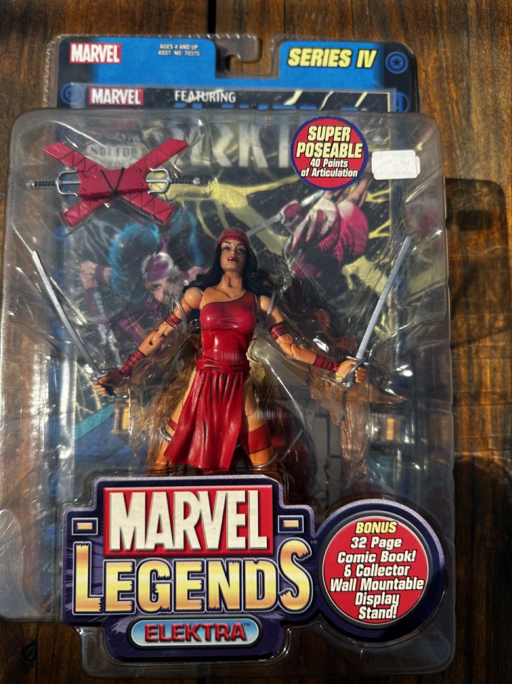 Elektra - ToyBiz - Marvel (Marvel Legends: 6”) action figure collectible [Barcode 086892703762] - Main Image 3