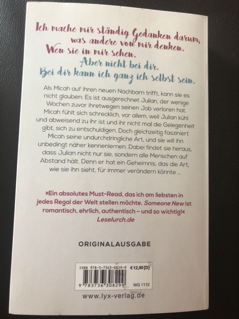 Someone New - Lyx (Liebe) action figure collectible [Barcode 9783736308299] - Main Image 3