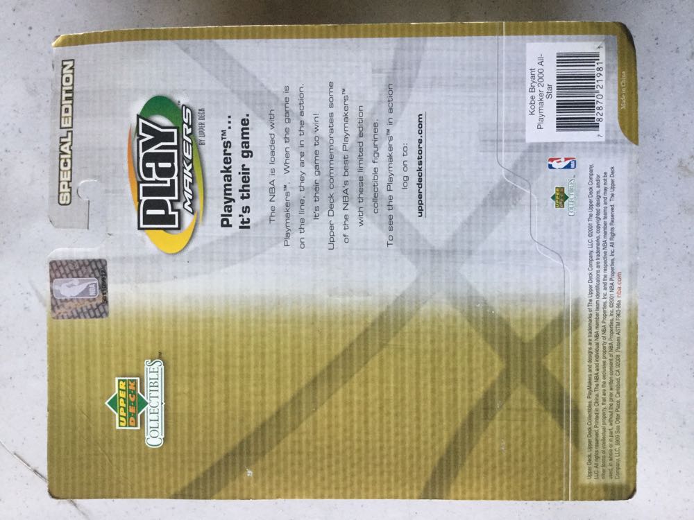 Playmakers By UpperDeck Kobe Bryant 2001 All Star Special Edition - Upper Deck action figure collectible [Barcode 782870219811] - Main Image 2
