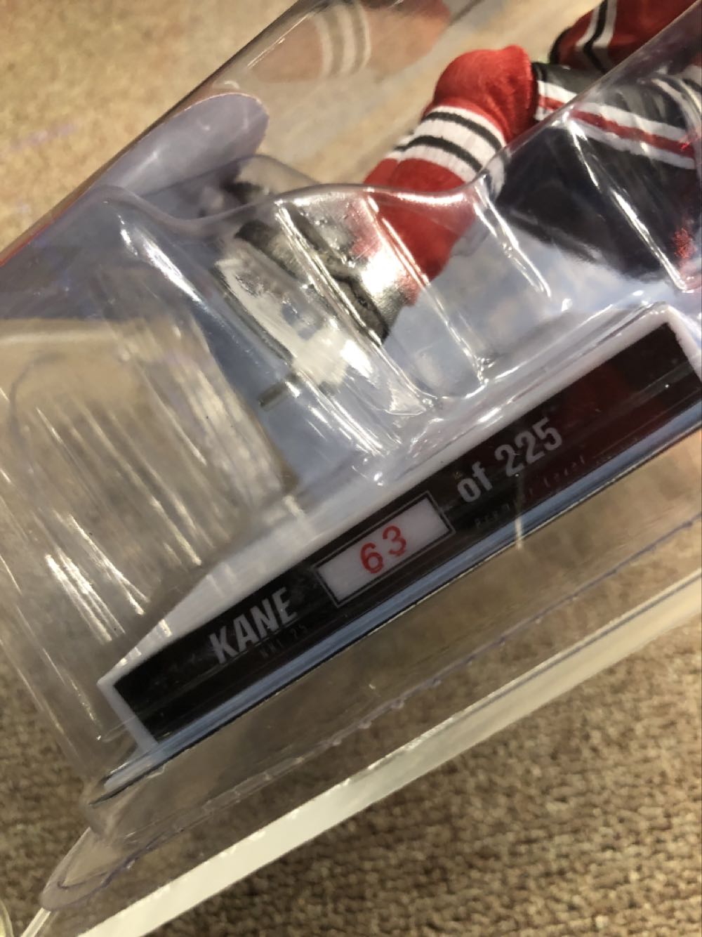 Patrick Kane - McFarlane (NHL) action figure collectible [Barcode 787926770117] - Main Image 3