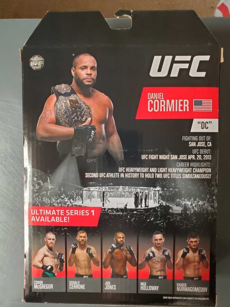 Daniel Cormier - UFC Ultimate Edition Limited Edition - Jazwares (UFC) action figure collectible [Barcode 191726015925] - Main Image 2