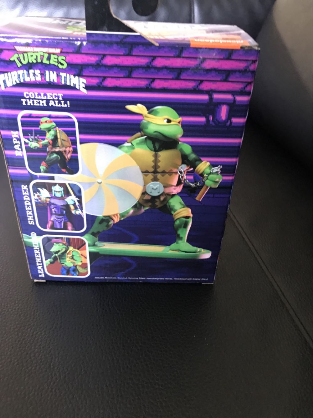 TMNT - Michelangelo - Neca/Reel Toys (Teenage Mutant Ninja Turtles) action figure collectible [Barcode 634482541173] - Main Image 4