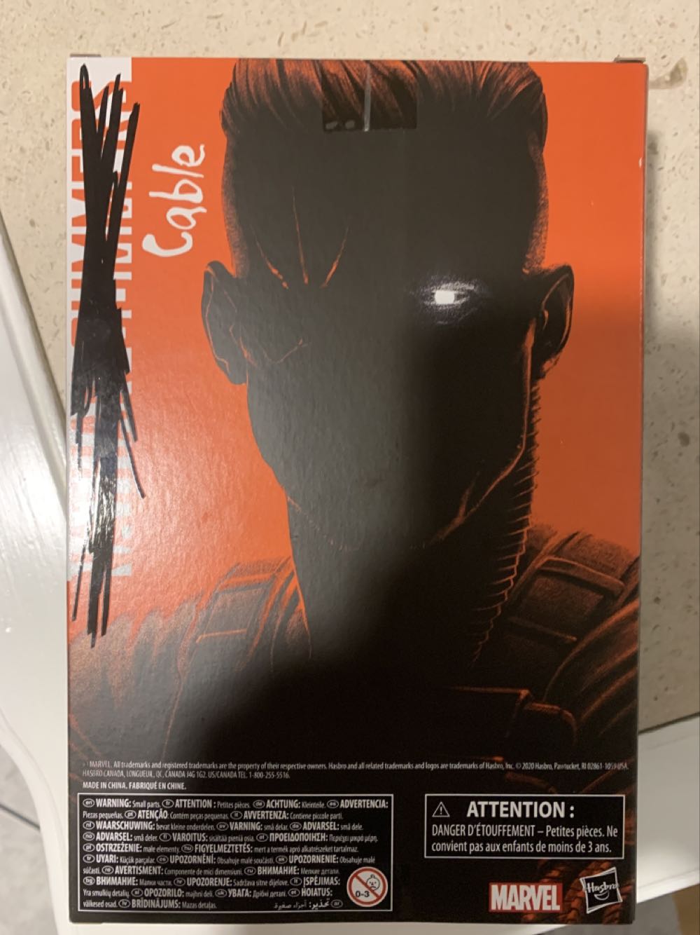 Cable - Hasbro (Marvel Legends) action figure collectible [Barcode 5010993723782] - Main Image 2