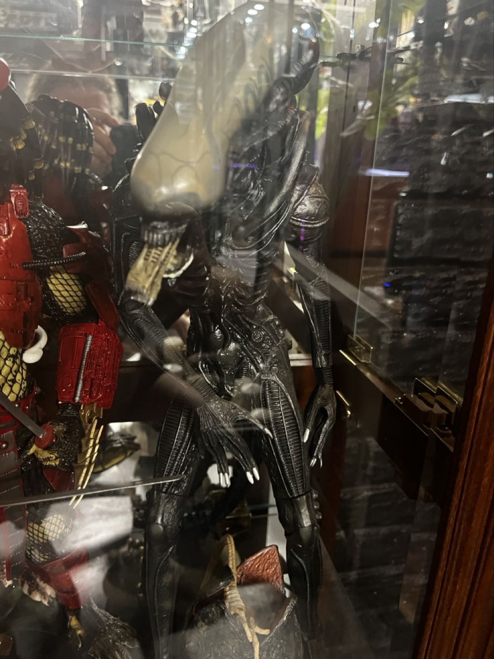 Neca Alien Big Chap 18” - Neca action figure collectible - Main Image 2