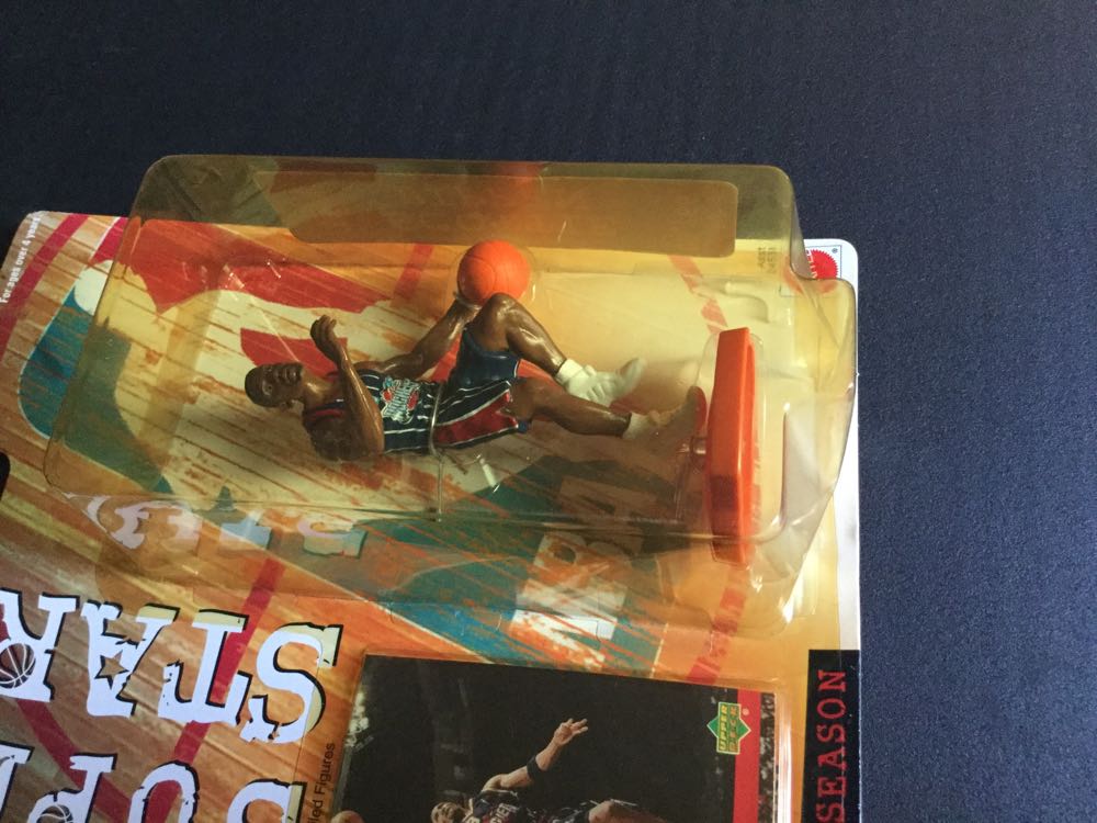 NBA Superstars Scottie Pippen Rockets - Mattel action figure collectible [Barcode 074299218927] - Main Image 3