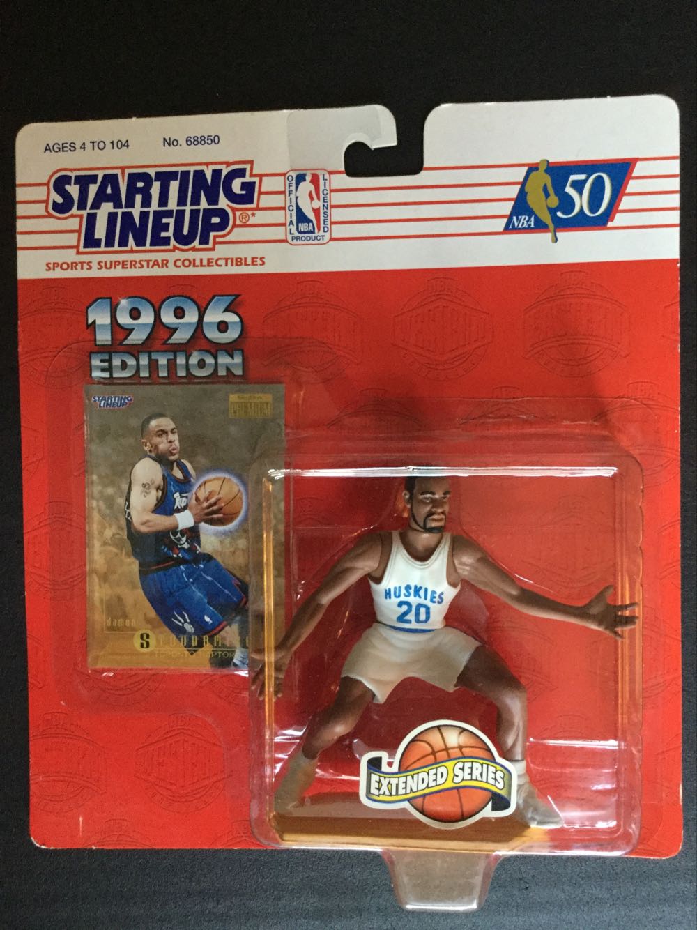 Funko Holiday Die Hard 670 Hans Gruber (Trench Coat)