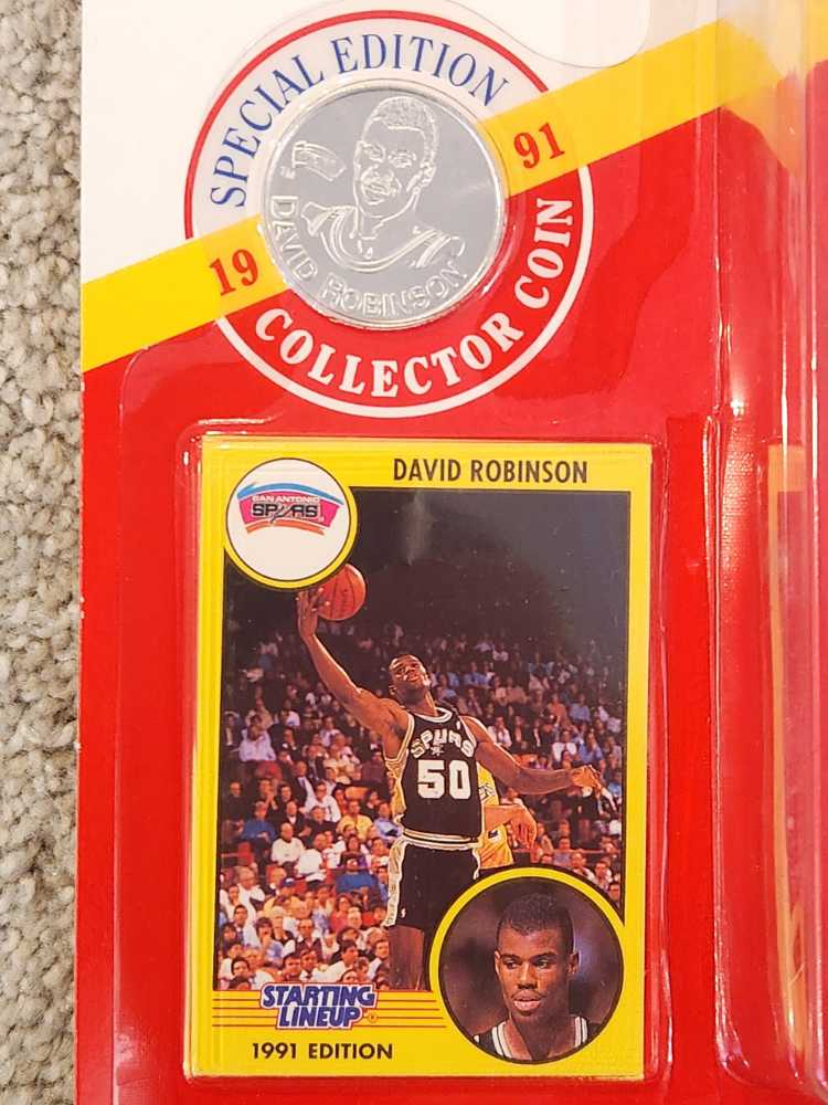 David Robinson • San Antonio Spurs - Kenner (Starting Lineup: Basketball) action figure collectible [Barcode 076281678627] - Main Image 4