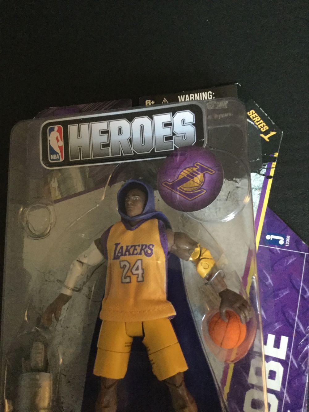 NBA Heroes Kobe Bryant - Jazwares Inc. (NBA Heroes) action figure collectible [Barcode 681326123064] - Main Image 3