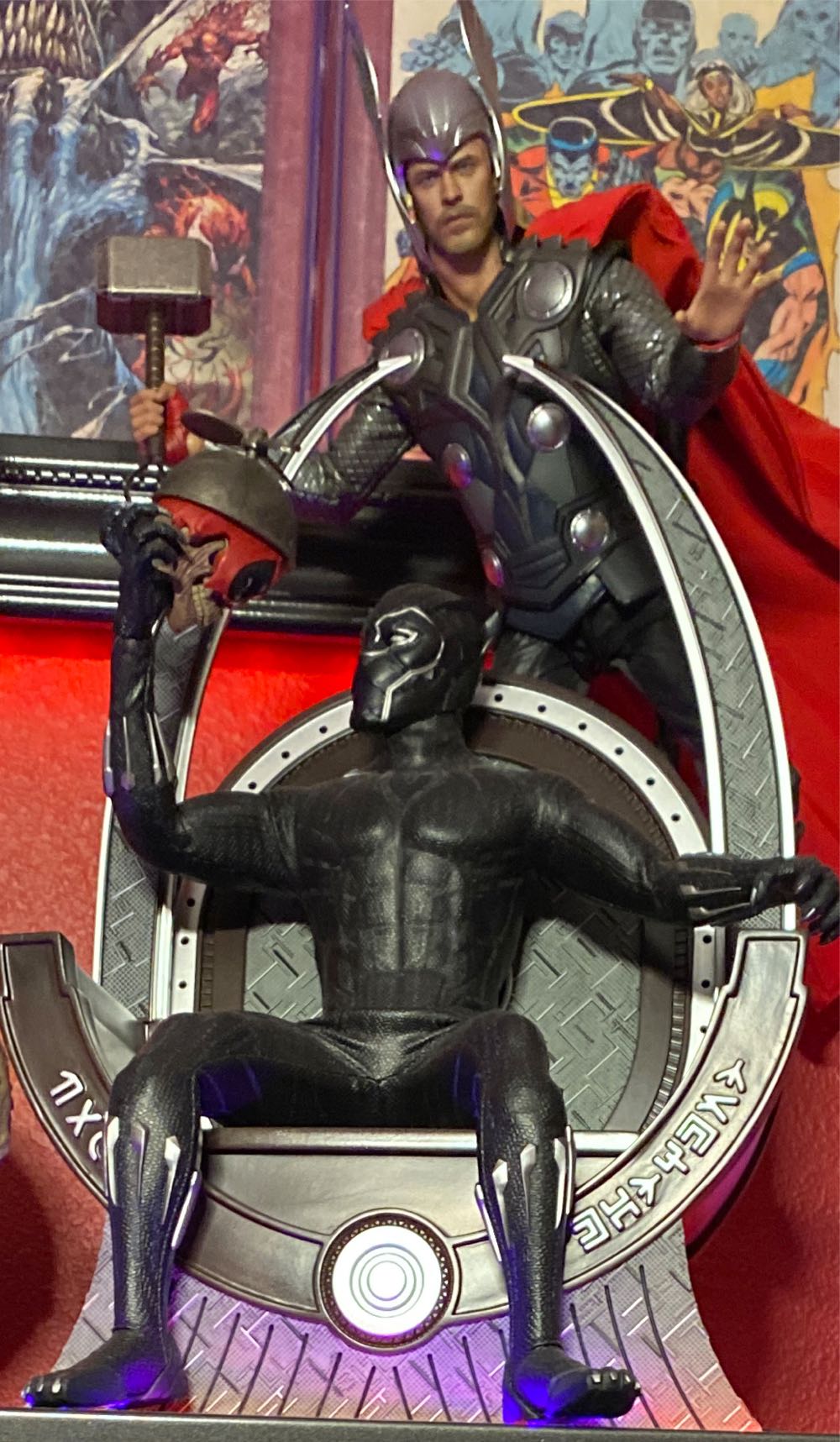 Wakanda Throne - Hot Toys (Movie Masterpiece Series) action figure collectible [Barcode 4897011187587] - Main Image 2