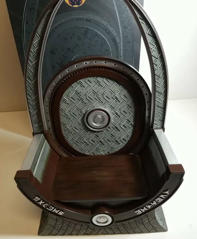 Wakanda Throne - Hot Toys (Movie Masterpiece Series) action figure collectible [Barcode 4897011187587] - Main Image 4