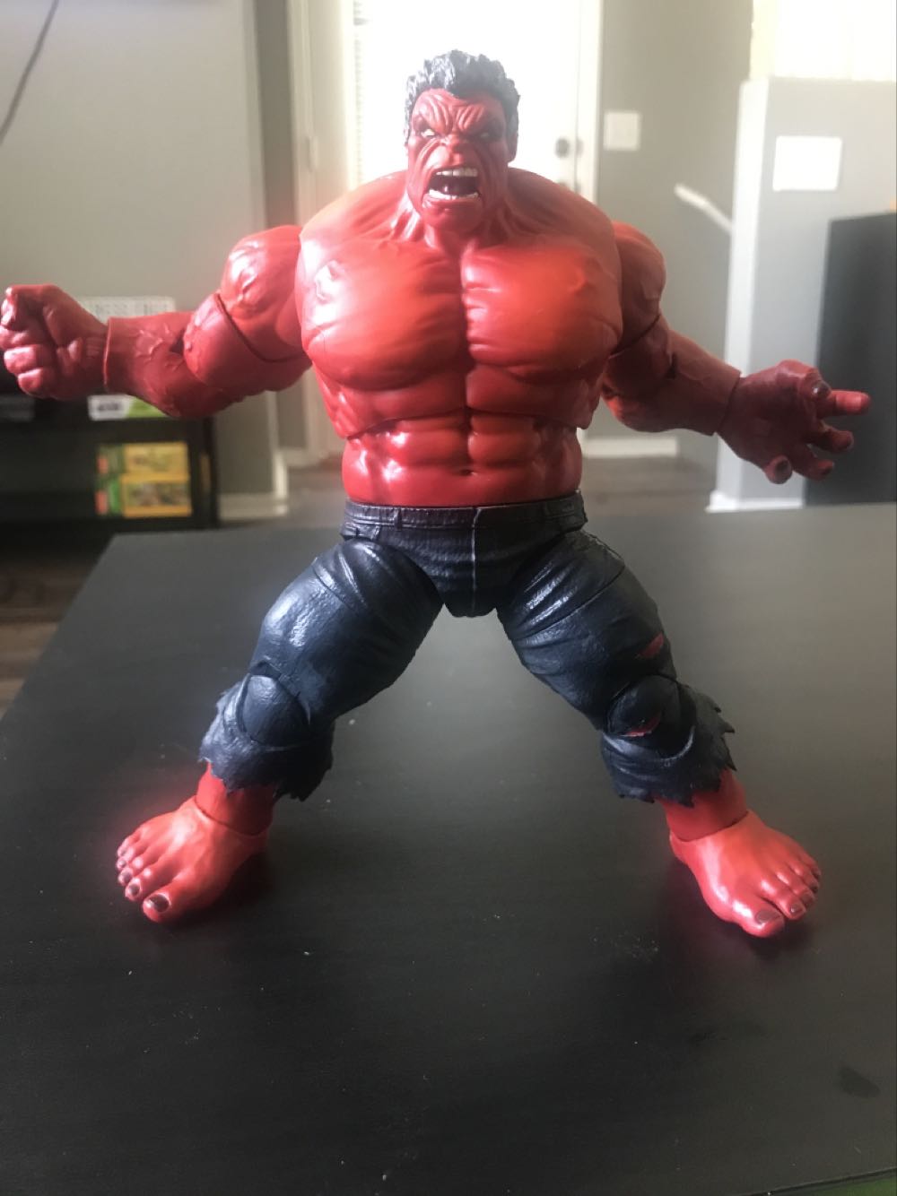 Red Hulk - Hasbro (Marvel Legends) action figure collectible - Main Image 3