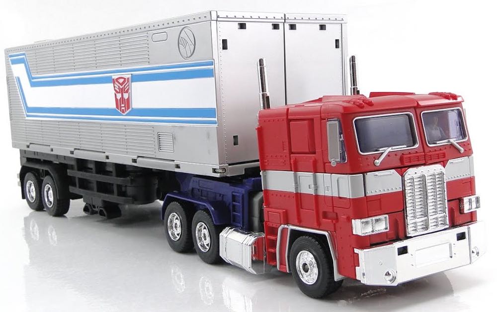 Transformers Masterpiece Optimus Prime Convoy (MP-10) - Takara Tomy (Transformers) action figure collectible [Barcode 4904810398400] - Main Image 3
