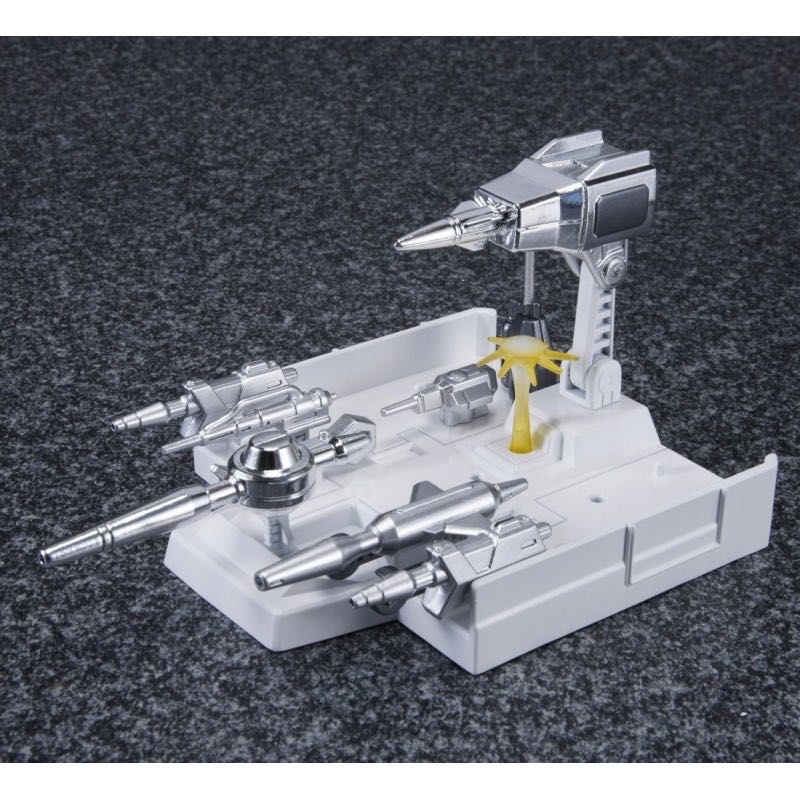 Ratchet MP-30 - Takara Tomy (Transformers Masterpiece) action figure collectible [Barcode 4904810833956] - Main Image 4