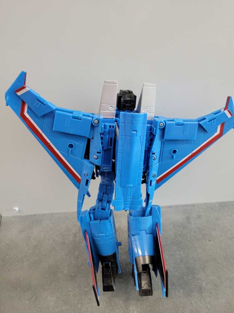 Thundercracker MP-11 Robot Mode - Takara Tomy (Masterpiece 1984) action figure collectible [Barcode 4904810853336] - Main Image 4