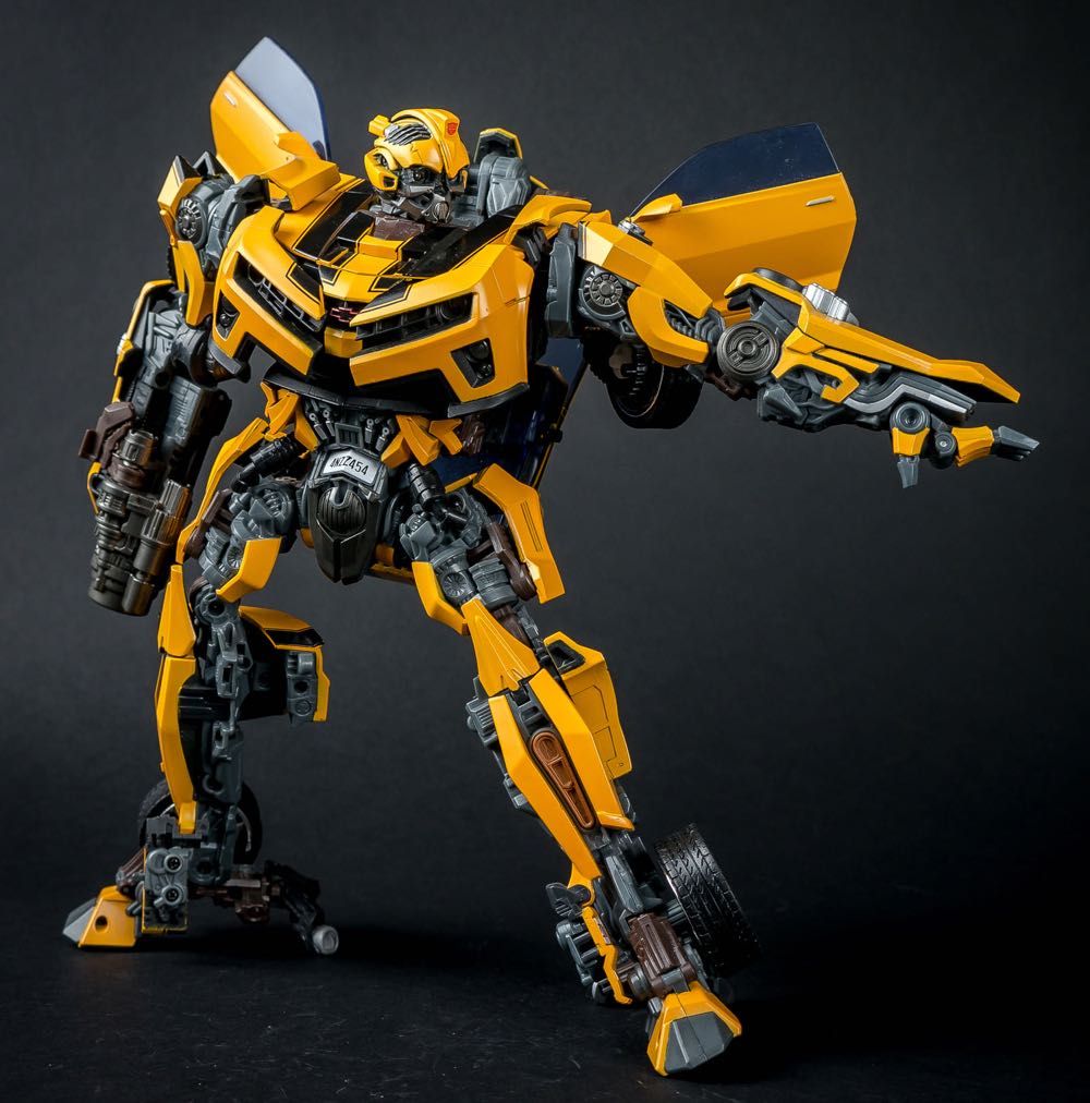 MPM-2 Bumblebee - Takara Tomy (Movie Masterpiece) action figure collectible [Barcode 4904810386841] - Main Image 2