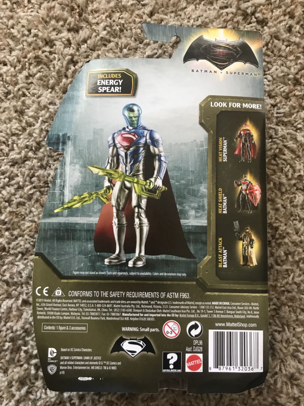Energy Shield Superman  (Batman v Superman Dawn Of Justice Movie) action figure collectible [Barcode 887961320367] - Main Image 2