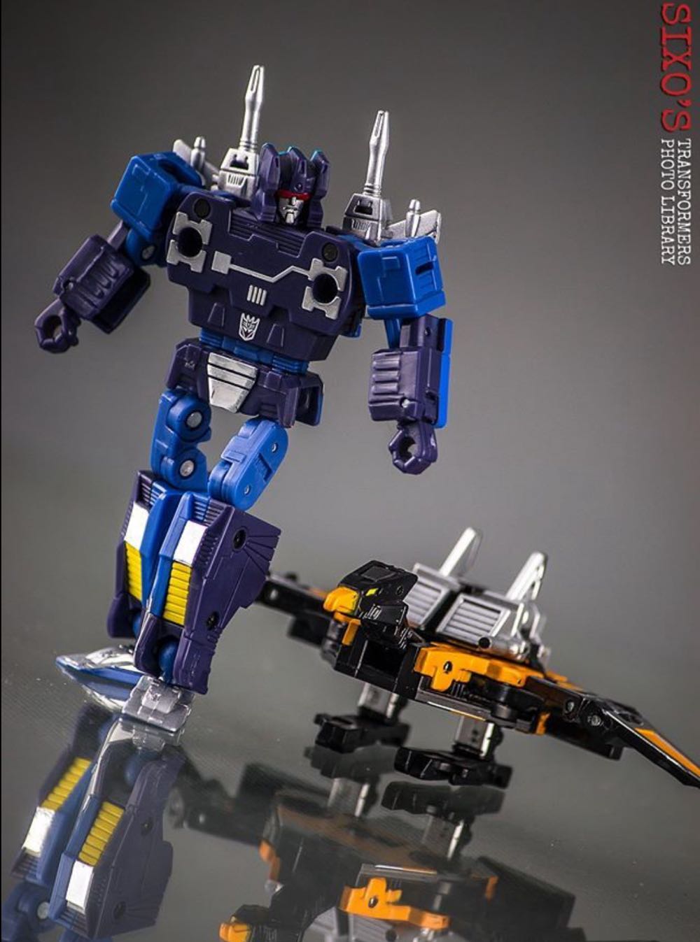 Transformers Masterpiece Frenzy & Buzzsaw MP-16 - Takara (Transformers Masterpiece) action figure collectible [Barcode 4904810470311] - Main Image 4