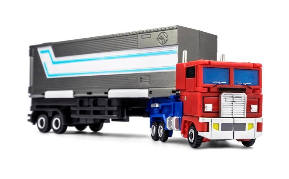 X-34 Dutch - DX9 Toys (Transformers 3rd Party) action figure collectible - Main Image 3