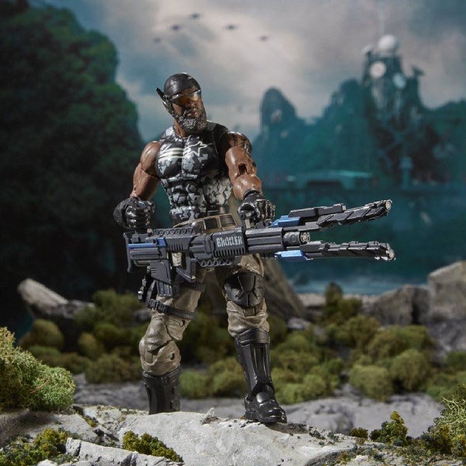 Roadblock (Cobra Island) - GI Joe Classified - Hasbro G.I. Joe Classified (G.I. Joe) action figure collectible [Barcode 5010993734719] - Main Image 3