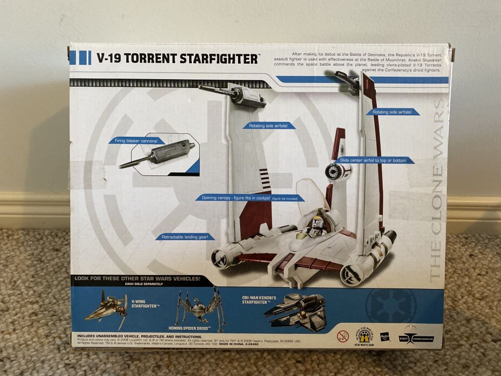 Star Wars Vehicle: V-19 Torrent Starfighter - Hasbro (The Clone Wars) action figure collectible [Barcode 653569311768] - Main Image 3