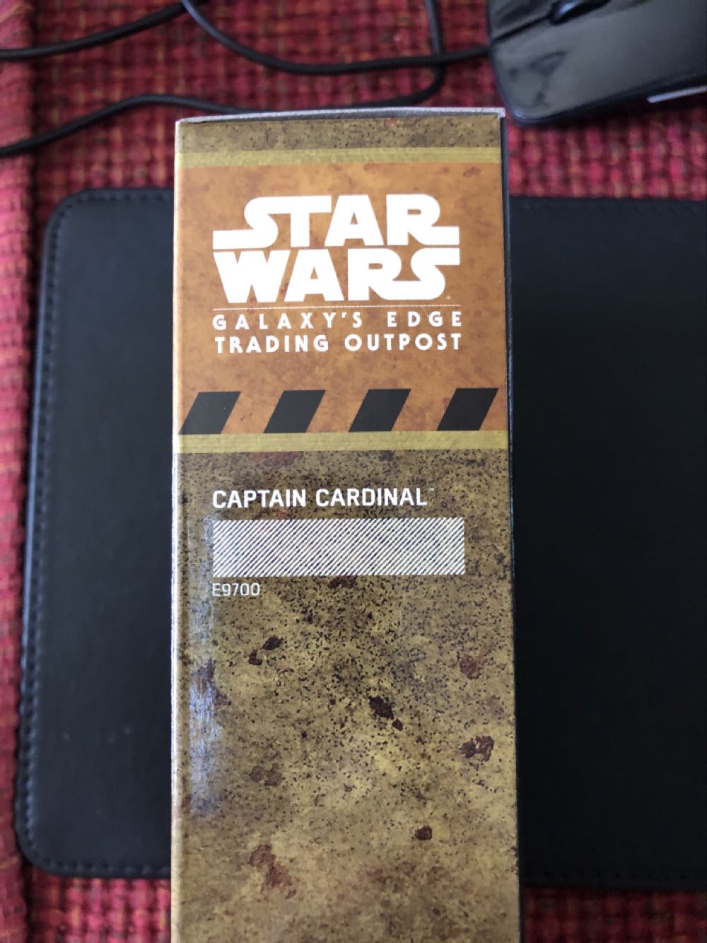 Captain Cardinal | TBS - Hasbro (Star Wars:  Galaxy’s Edge Trading Post) action figure collectible - Main Image 2