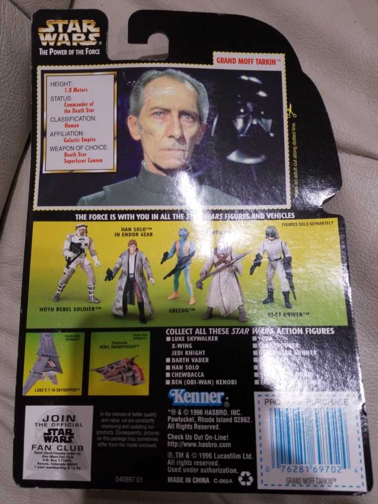 Grand Moff Tarkin - Hasbro / Kenner (The Power of the Force (Green)) action figure collectible [Barcode 076281697024] - Main Image 2