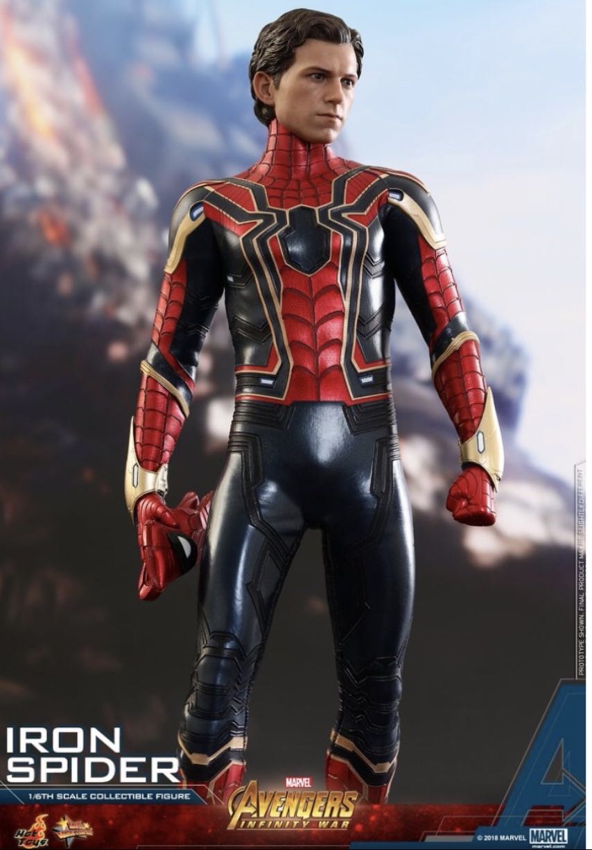 Hot Toys Iron Spider-Man - Hot Toys action figure collectible - Main Image 2