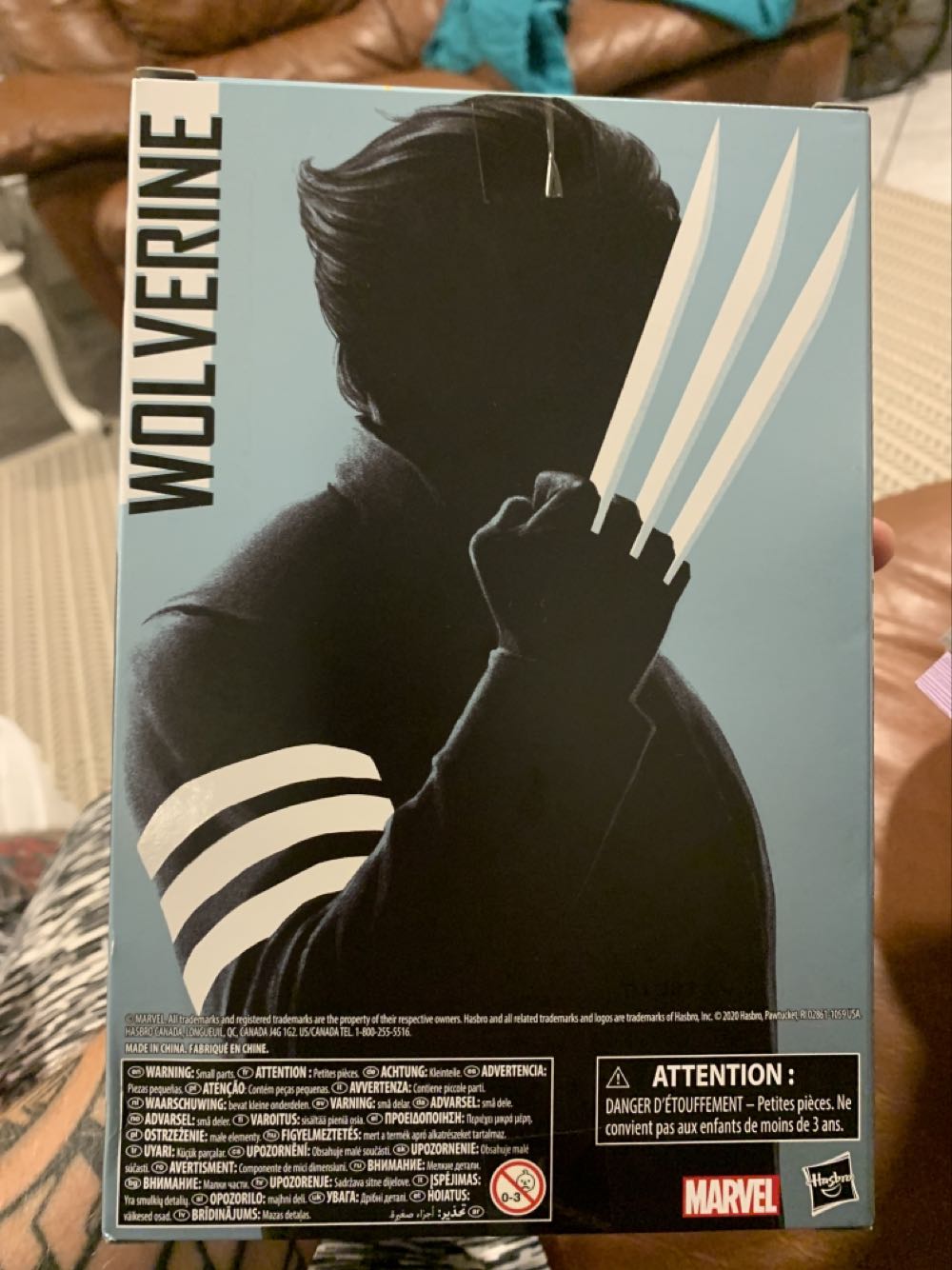 Wolverine - Hasbro (Marvel Legends Deluxe) action figure collectible [Barcode 094922934345] - Main Image 2