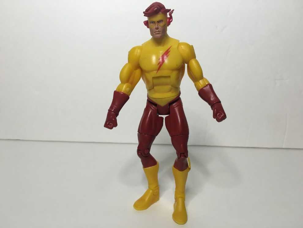 DCUC Wave 7 Figure 2 Kid Flash - Mattel (DC Universe Classics) action figure collectible [Barcode 027084696646] - Main Image 3