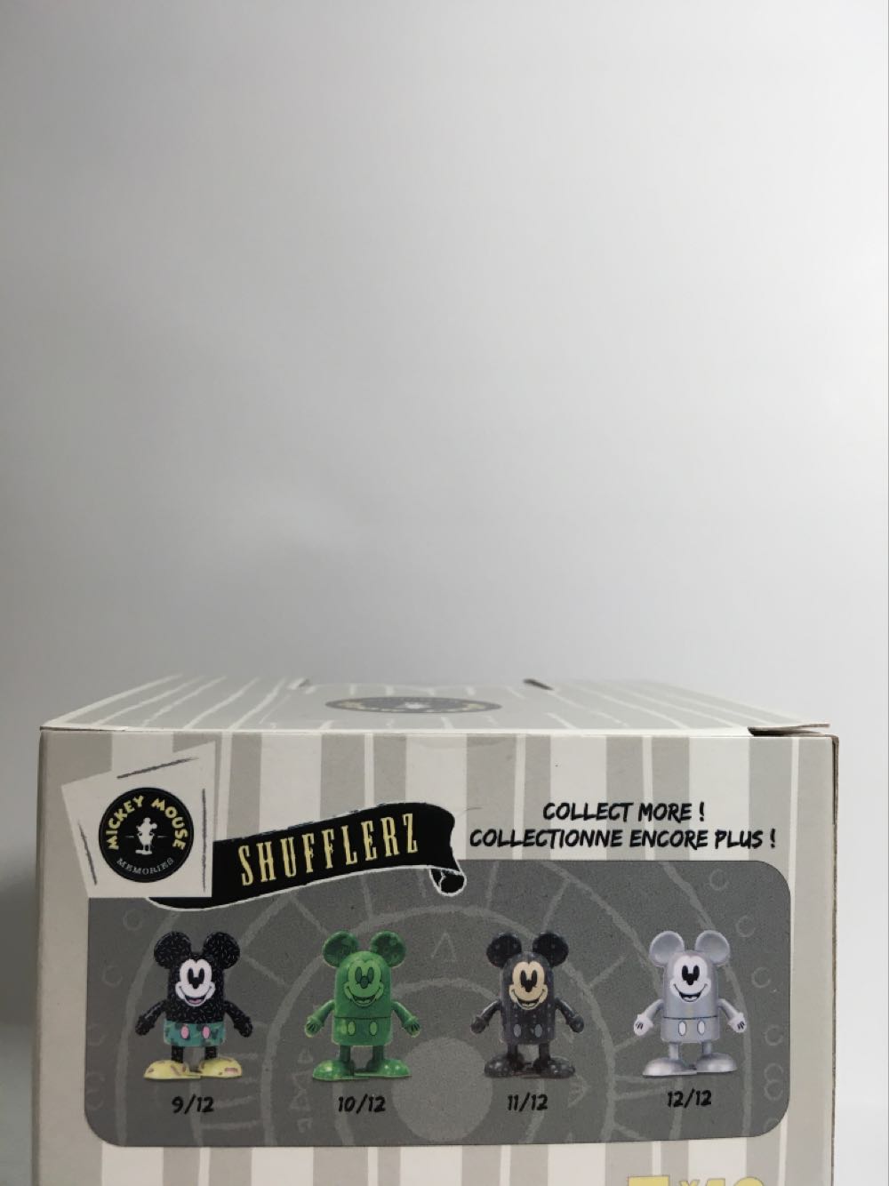 04 / 12  (Shufflerz - Mickey Mouse) action figure collectible [Barcode 461032695112] - Main Image 4