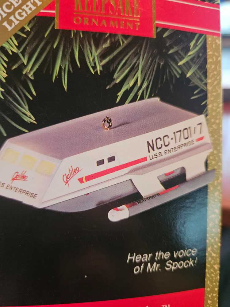 Shuttlecraft Galileo - Hallmark Keepsake Ornaments (Star Trek 25th Anniversary) action figure collectible [Barcode 015012047455] - Main Image 2