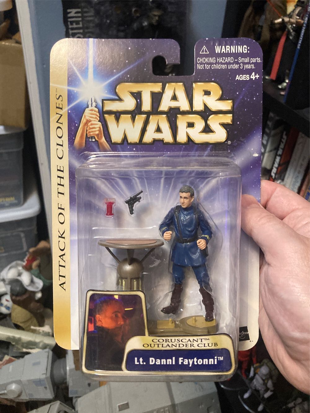 Lt. Dannl Faytonni - Hasbro (Star Wars) action figure collectible [Barcode 076930848180] - Main Image 4