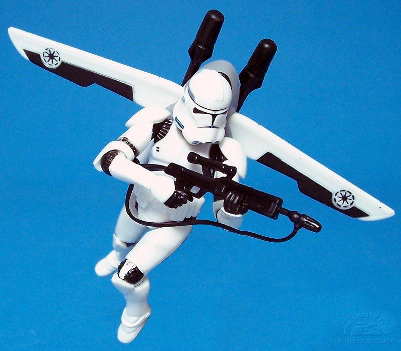 Deluxe Clone Trooper (Firing Jet Backpack!) - Hasbro (2005 Revenge of the Sith) action figure collectible [Barcode 653569039785] - Main Image 4