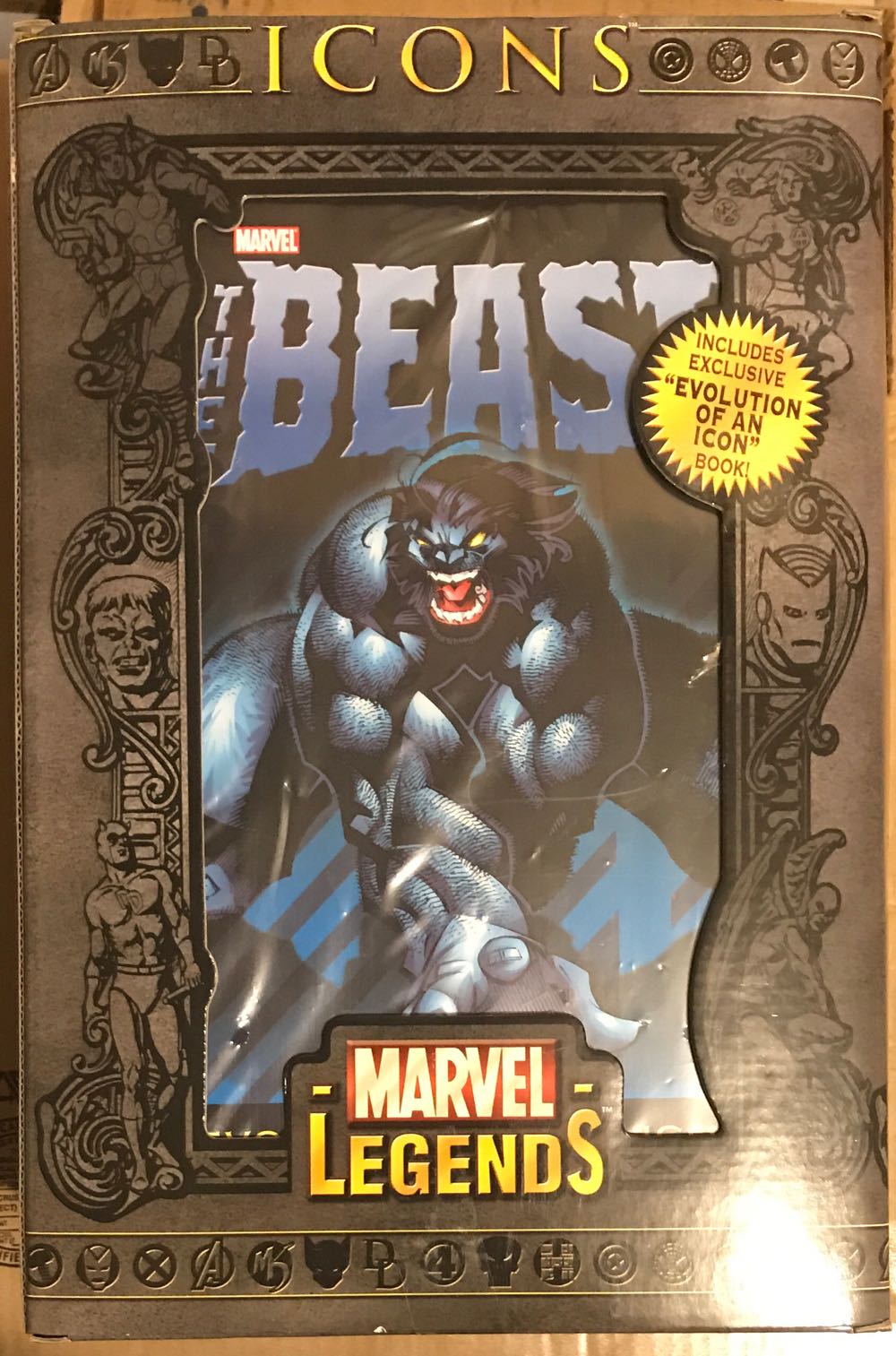 Beast (Blue) - Toybiz (Marvel Legends) action figure collectible [Barcode 035112717010] - Main Image 2